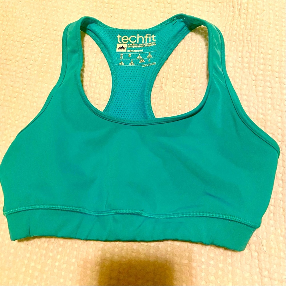 XS ADIDAS TECHFIT CLIMACOOL YOGA / SPORTS BRA